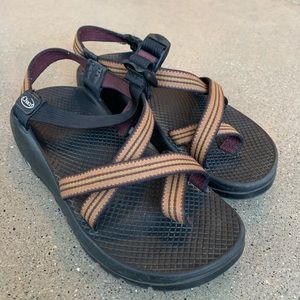 Women’s Chaco Sandals, Size 8